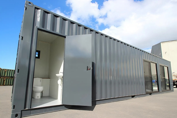 Container 40 feet có toilet cho nhà thầu xây dựng và ban quản lý dự án dài ngày