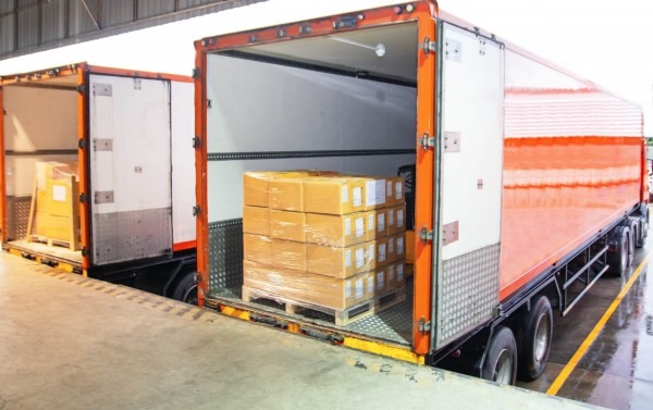 Hàng hóa cần được sắp xếp vào container theo đúng quy định