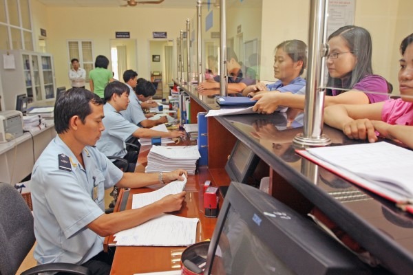 Thủ tục xin booking và duyệt lệnh cấp container rỗng