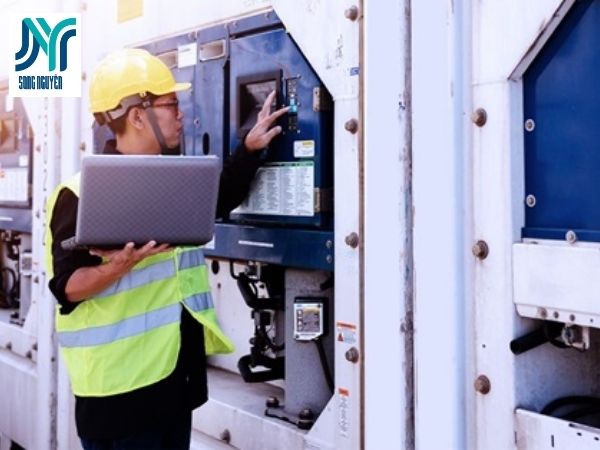 Kiểm tra và cài đặt các thông số container lạnh phù hợp
