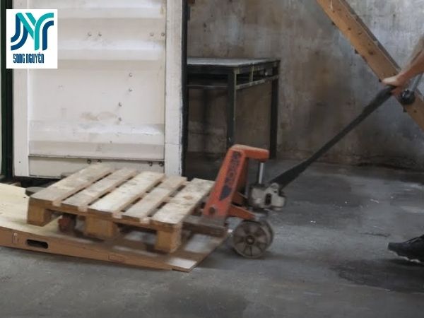 Chuẩn bị trước khi thực hiện xếp hàng hóa vào container