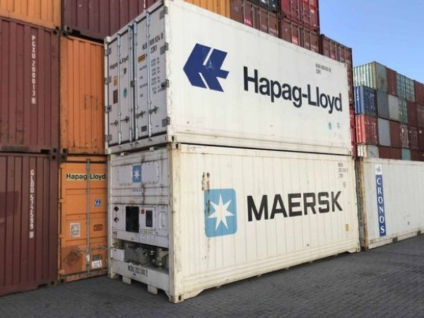 Các loại container lạnh tại bãi Song Nguyên