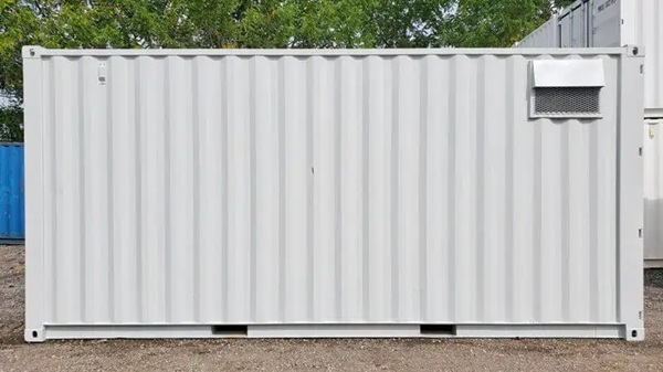 Container thông gió có các khe hở dọc thành thùng giúp lưu thông không khí