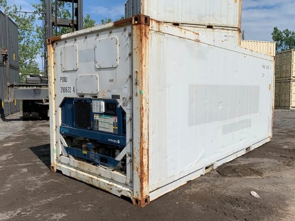 Tuổi đời container được tính từ năm sản xuất 