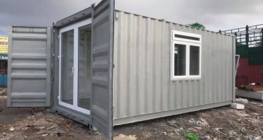 Văn Phòng 20 Feet có toilet